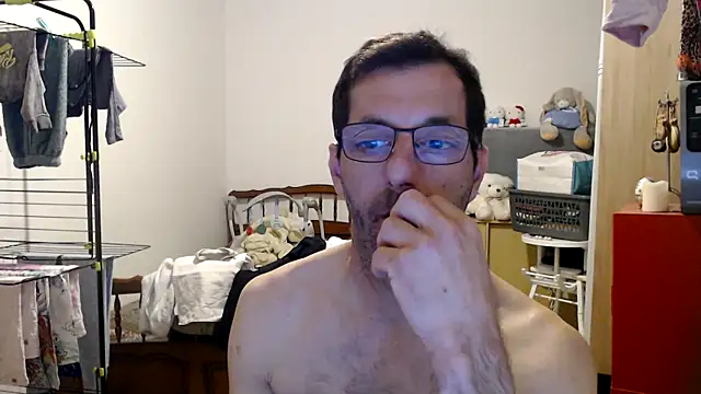 Snapshot of steph19x5 chatting on 6, 3, 2025 steph19x5 online show from 6, 3, 2025