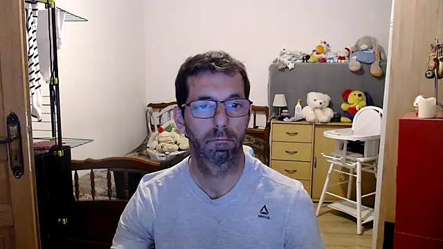 Snapshot of steph19x5 chatting on 7, 3, 2025 steph19x5 online show from 7, 3, 2025