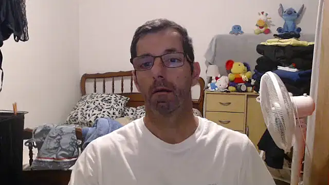 Snapshot of steph19x5 chatting on 20, 10, 2025 steph19x5 online show from 20, 10, 2025