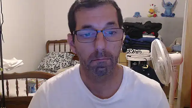 Snapshot of steph19x5 chatting on 21, 10, 2025 steph19x5 online show from 21, 10, 2025