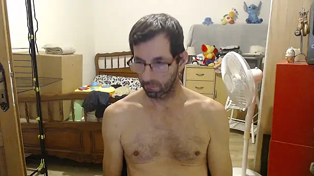 Snapshot of steph19x5 chatting on 18, 11, 2025 steph19x5 online show from 18, 11, 2025