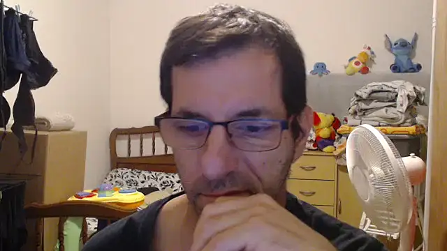 Snapshot of steph19x5 chatting on 23, 11, 2025 steph19x5 online show from 23, 11, 2025