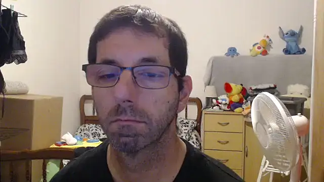 Snapshot of steph19x5 chatting on 24, 11, 2025 steph19x5 online show from 24, 11, 2025