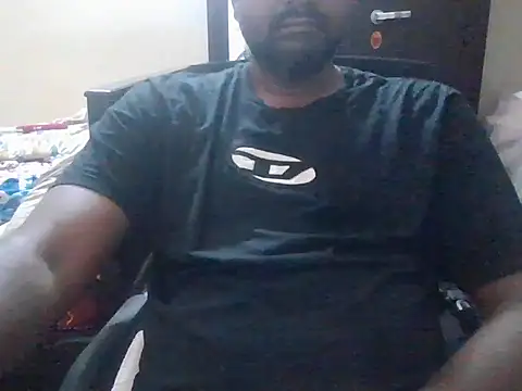 Snapshot of rajkumar147 chatting on 29, 7, 2026 rajkumar147 online show from 29, 7, 2026