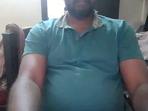 Snapshot of rajkumar147 chatting on 3, 8, 2026 rajkumar147 online show from 3, 8, 2026