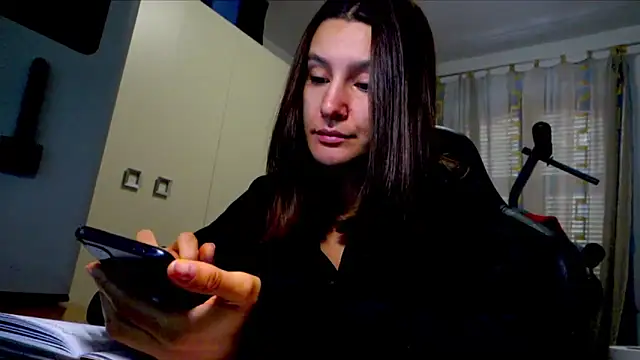 Snapshot of GodlyTheia chatting on 17, 11, 2025 GodlyTheia online show from 17, 11, 2025