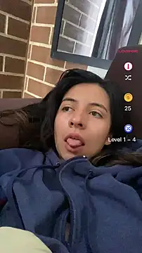 Maggie Fox3 online show from 30, 4, 2026