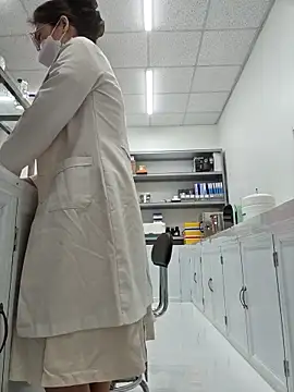 HinaLovely online show from 23, 2, 2026