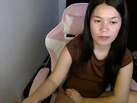 Snapshot of SassyRhonnaxxx chatting on 22, 10, 2025 SassyRhonnaxxx online show from 22, 10, 2025