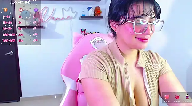 Vannessa  Shy online show from 22, 2, 2025