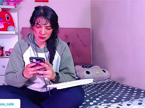 Vannessa  Shy online show from 25, 11, 2025