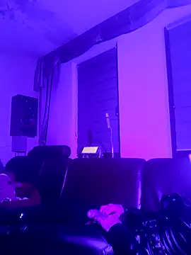 Snapshot of Crystalbitchx chatting on 14, 12, 2024 Crystalbitchx online show from 14, 12, 2024