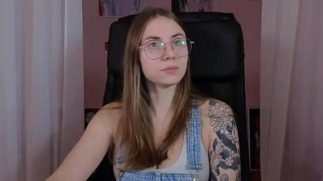  AnnaStark  online show from 5, 12, 2024