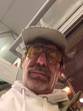 maxximere online show from 23, 2, 2026