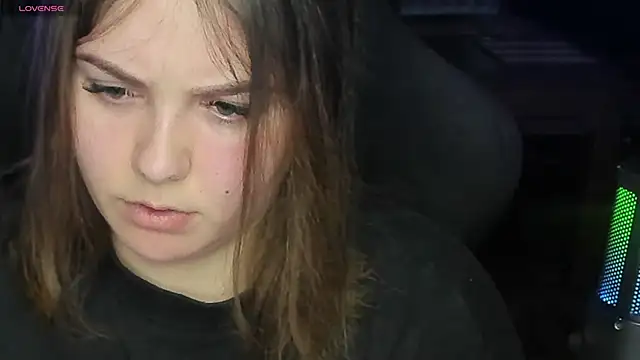 Snapshot of XNirvanaX chatting on 27, 9, 2025 XNirvanaX online show from 27, 9, 2025