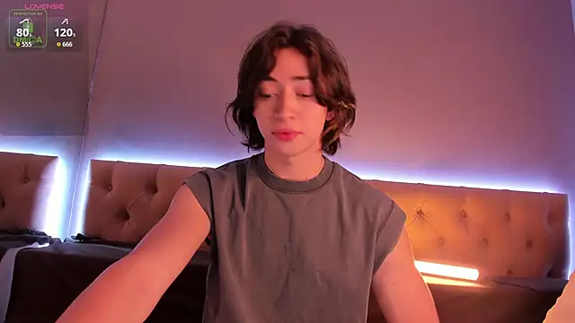 NickieRainer online show from 12, 9, 2025