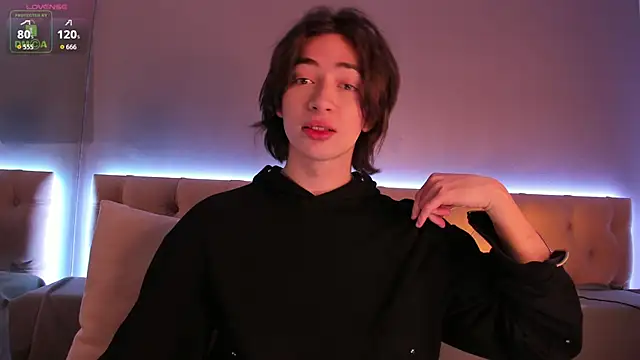 NickieRainer online show from 13, 9, 2025