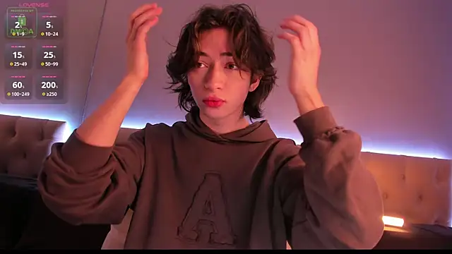 NickieRainer online show from 14, 9, 2025