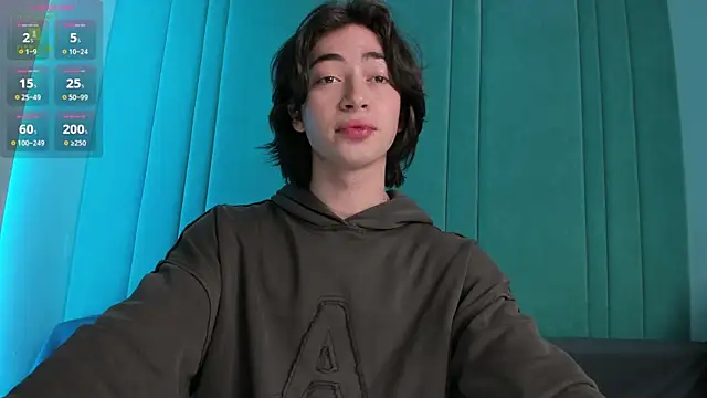 NickieRainer online show from 24, 9, 2025