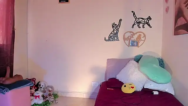 annyluna1 online show from 15, 10, 2025