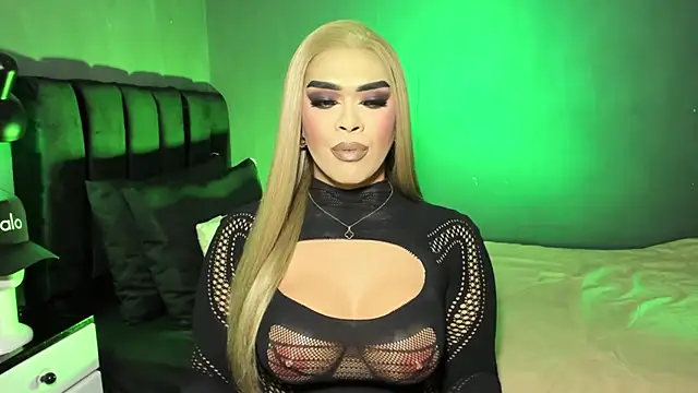 VictoriaEliz online show from 11, 7, 2026