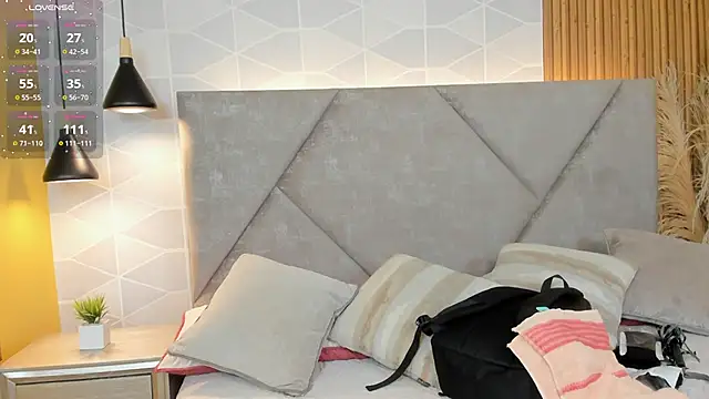 Snapshot of Sammy_Fit_ chatting on 11, 4, 2026 Sammy Fit online show from 11, 4, 2026