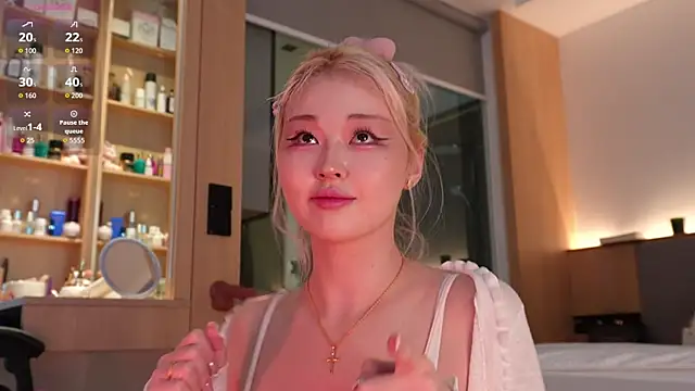 Snapshot of hyun_chia chatting on 5, 7, 2026 hyun chia online show from 5, 7, 2026