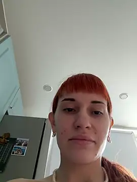 LindaRoyz online show from 8, 3, 2025