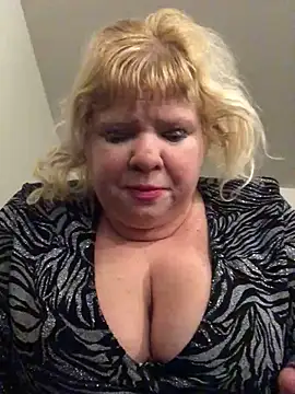 Snapshot of JemJensen30 chatting on 5, 2, 2025 JemJensen30 online show from 5, 2, 2025