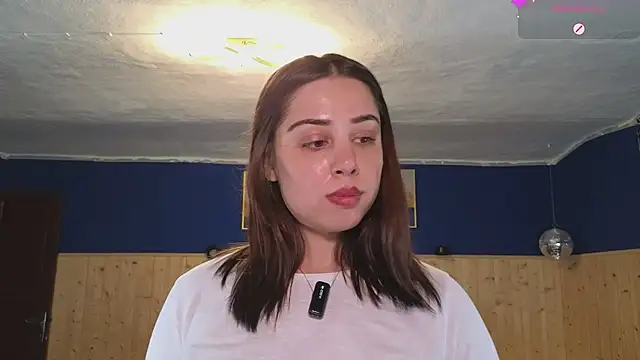 VanessaDoyle online show from 2, 2, 2025