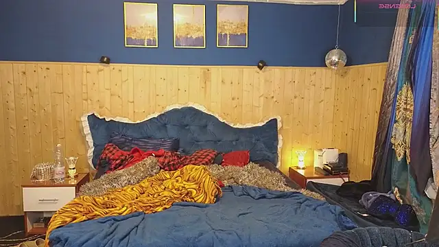 VanessaDoyle online show from 22, 3, 2025