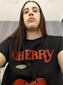 Amira Milker online show from 15, 9, 2025