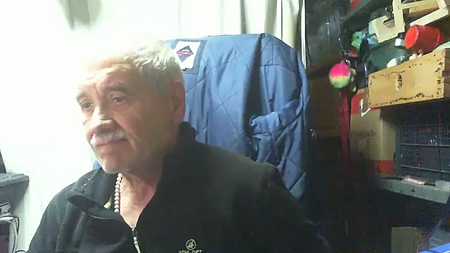 nonnomaturobisex online show from 2, 5, 2026