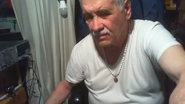 nonnomaturobisex online show from 19, 5, 2026