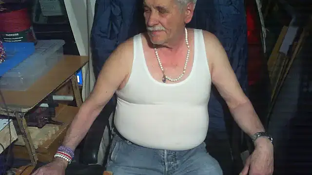 nonnomaturobisex online show from 27, 5, 2026
