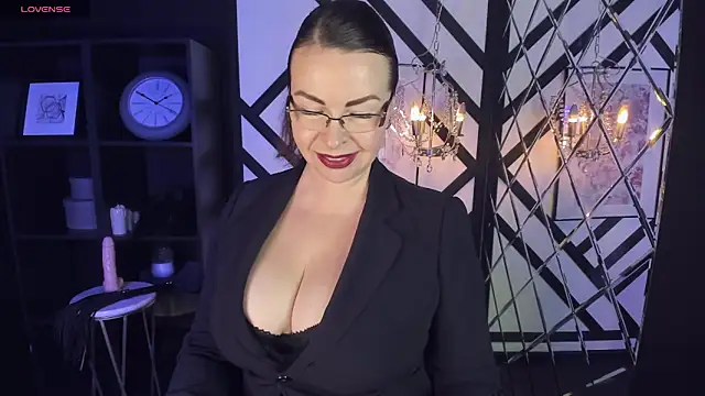 Snapshot of MrsIngrid chatting on 14, 12, 2024 MrsIngrid online show from 14, 12, 2024