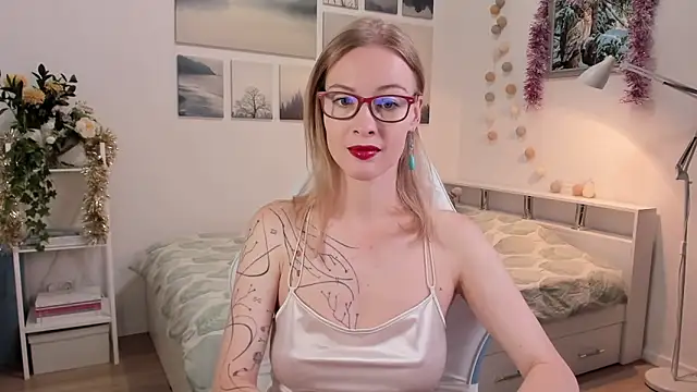 MissRightX online show from 11, 11, 2025