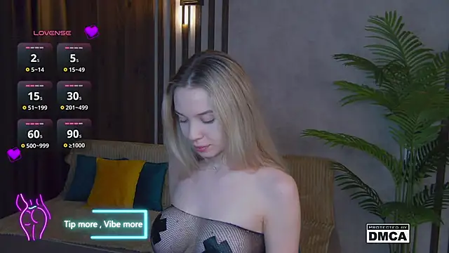 Holl1Would online show from 1, 2, 2025