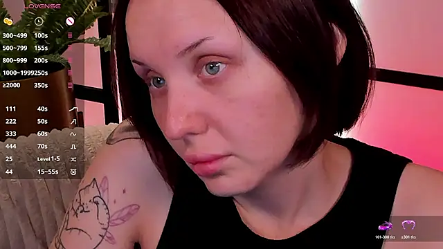 LianaFord online show from 7, 2, 2026