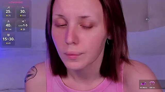 LianaFord online show from 9, 5, 2026