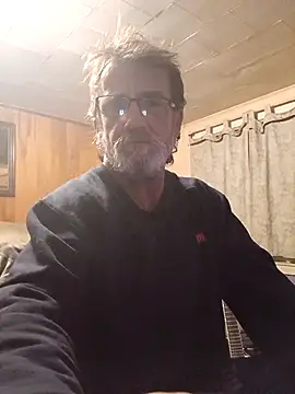 Snapshot of OralDesires2 chatting on 18, 11, 2025 OralDesires2 online show from 18, 11, 2025