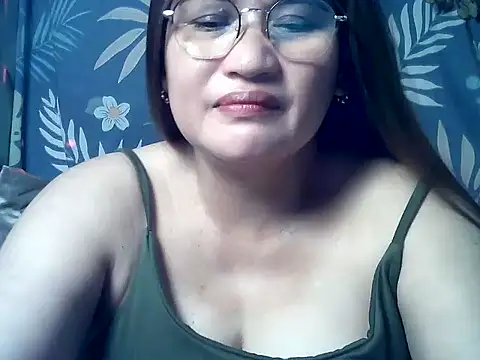 Amazing Angel22 online show from 11, 5, 2026