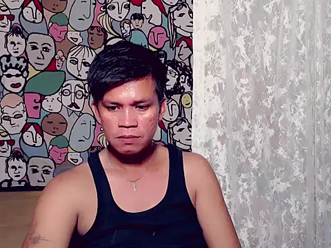 Snapshot of SweetasianHugoxxx chatting on 12, 1, 2025 SweetasianHugoxxx online show from 12, 1, 2025