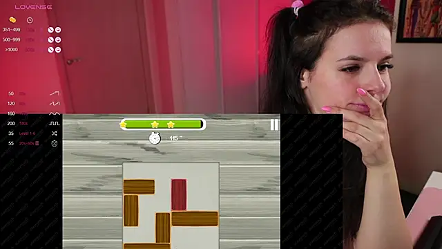 Roni Tailed online show from 5, 3, 2025