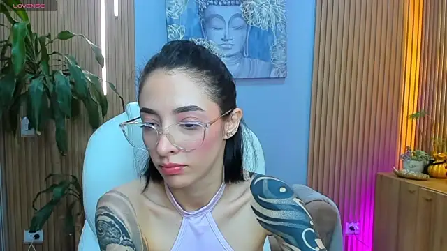 Snapshot of barbie_scoth_ chatting on 17, 4, 2026 barbie scoth online show from 17, 4, 2026