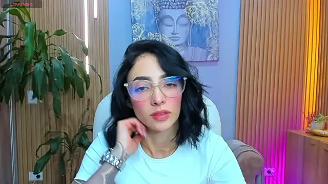 Snapshot of barbie_scoth_ chatting on 7, 5, 2026 barbie scoth online show from 7, 5, 2026