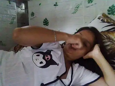 Snapshot of Silly_Girl21 chatting on 4, 10, 2025 Silly Girl21 online show from 4, 10, 2025