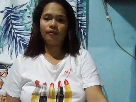 Snapshot of Silly_Girl21 chatting on 1, 4, 2026 Silly Girl21 online show from 1, 4, 2026