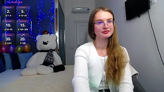 KateJonson online show from 13, 2, 2025