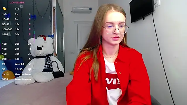 KateJonson online show from 21, 3, 2025